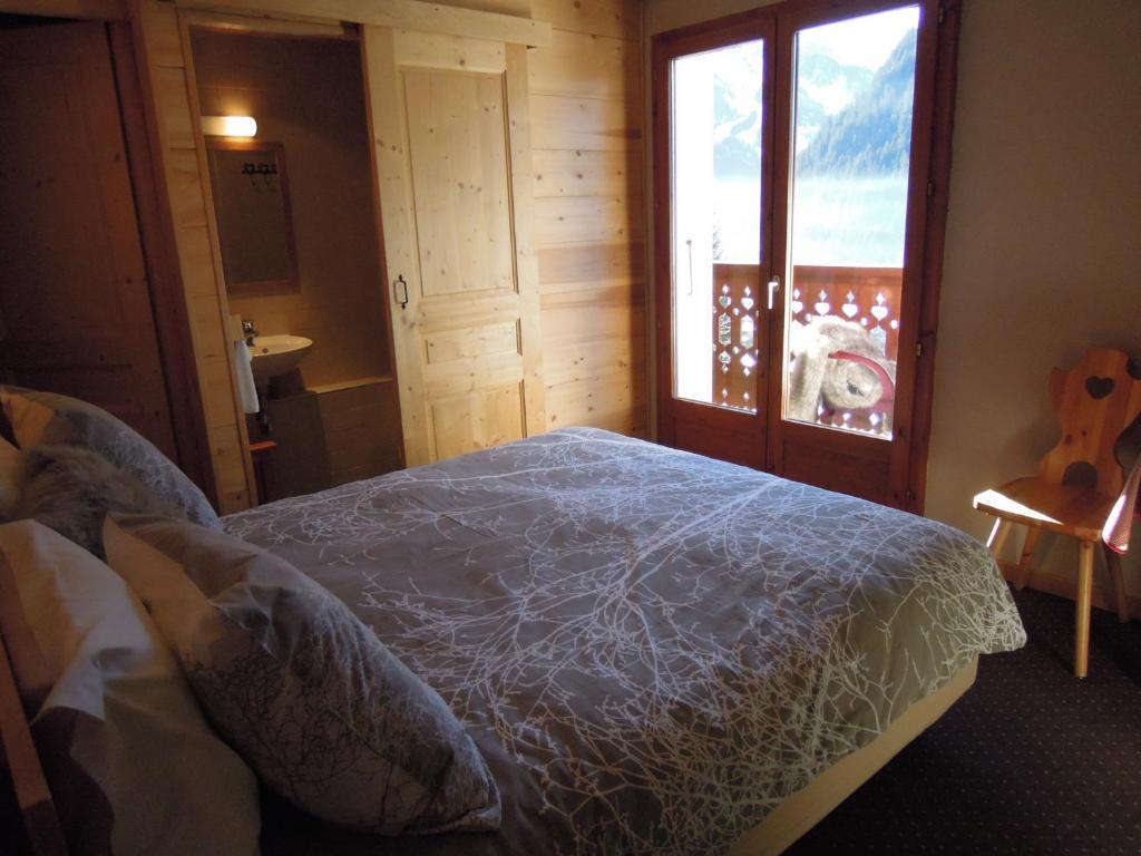 Hotel Le Roitelet Châtel Habitación foto